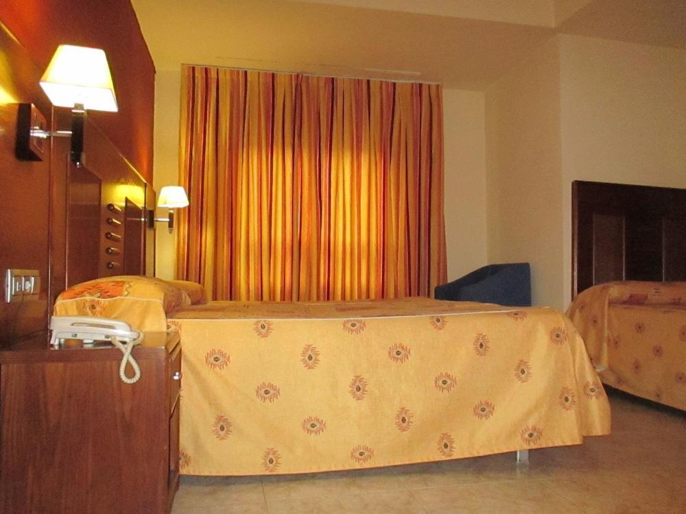 Hotel Perales Talavera de la Reina Exterior foto